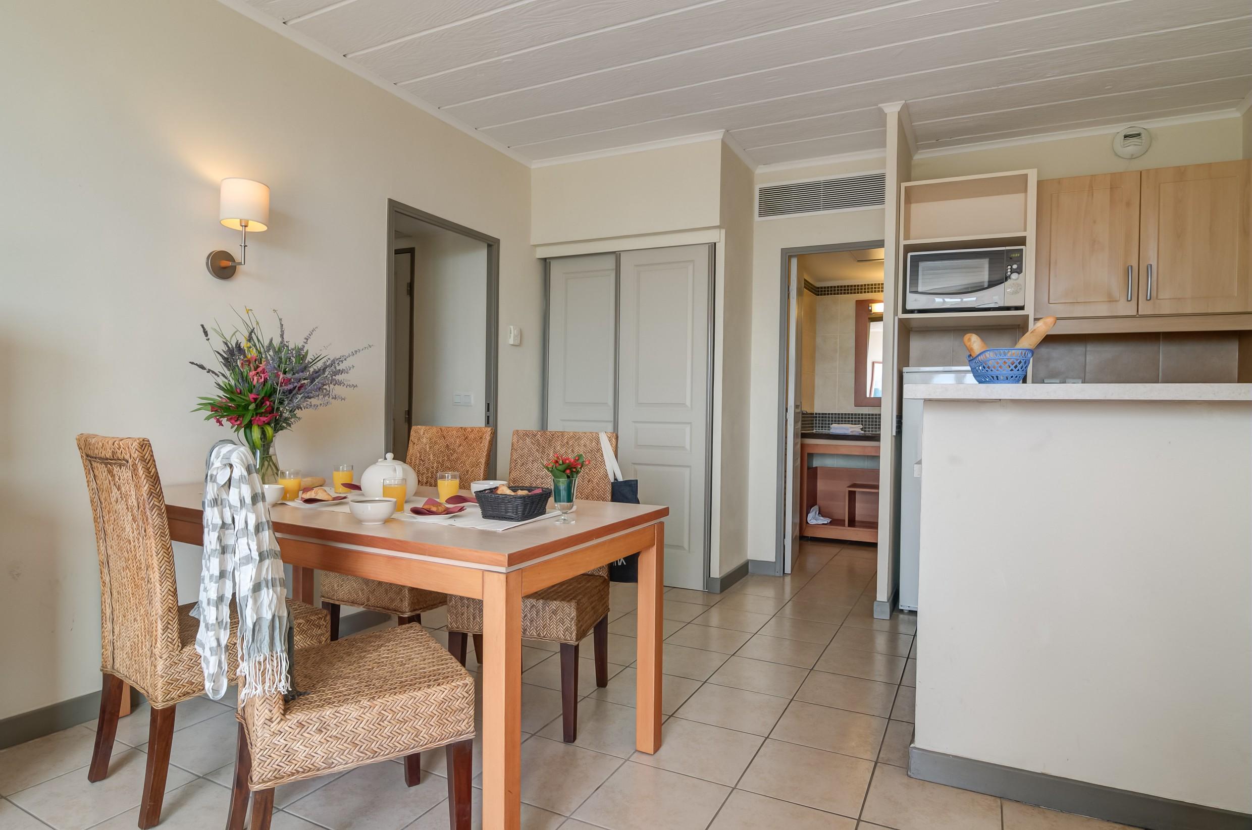 Sowell Hotels Ardeche Grospierres Zewnętrze zdjęcie