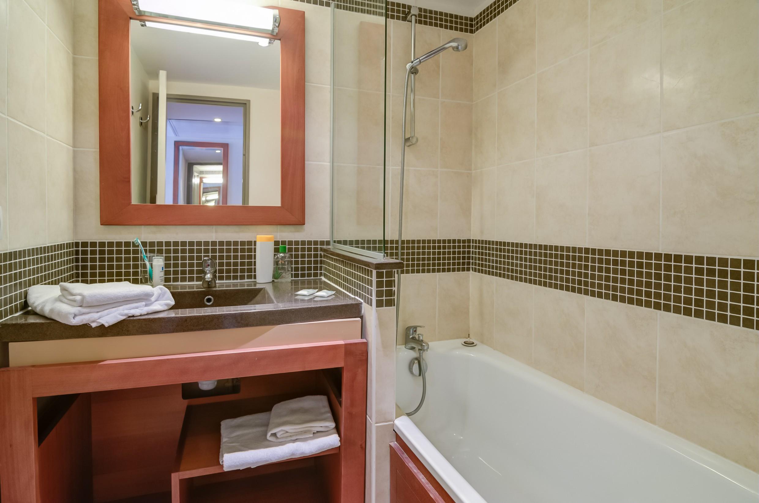 Sowell Hotels Ardeche Grospierres Zewnętrze zdjęcie