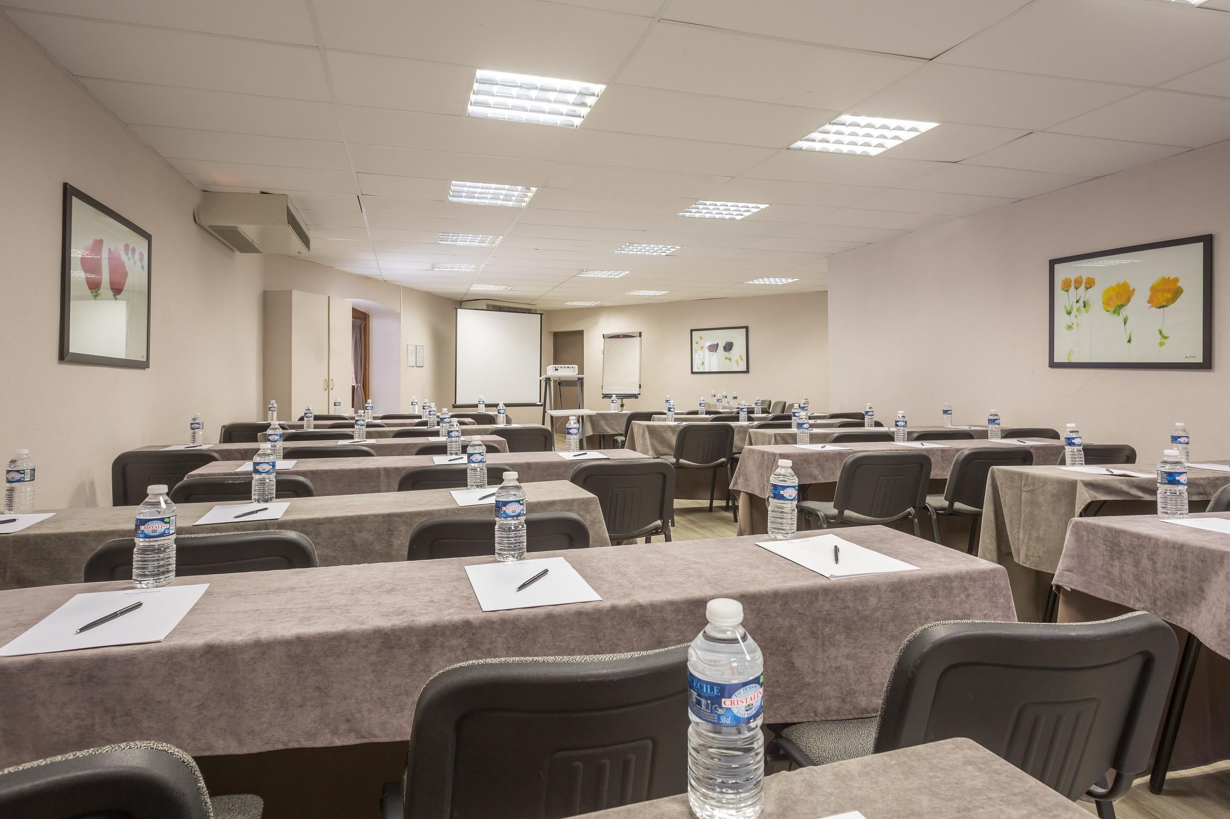 Sowell Hotels Ardeche Grospierres Zewnętrze zdjęcie