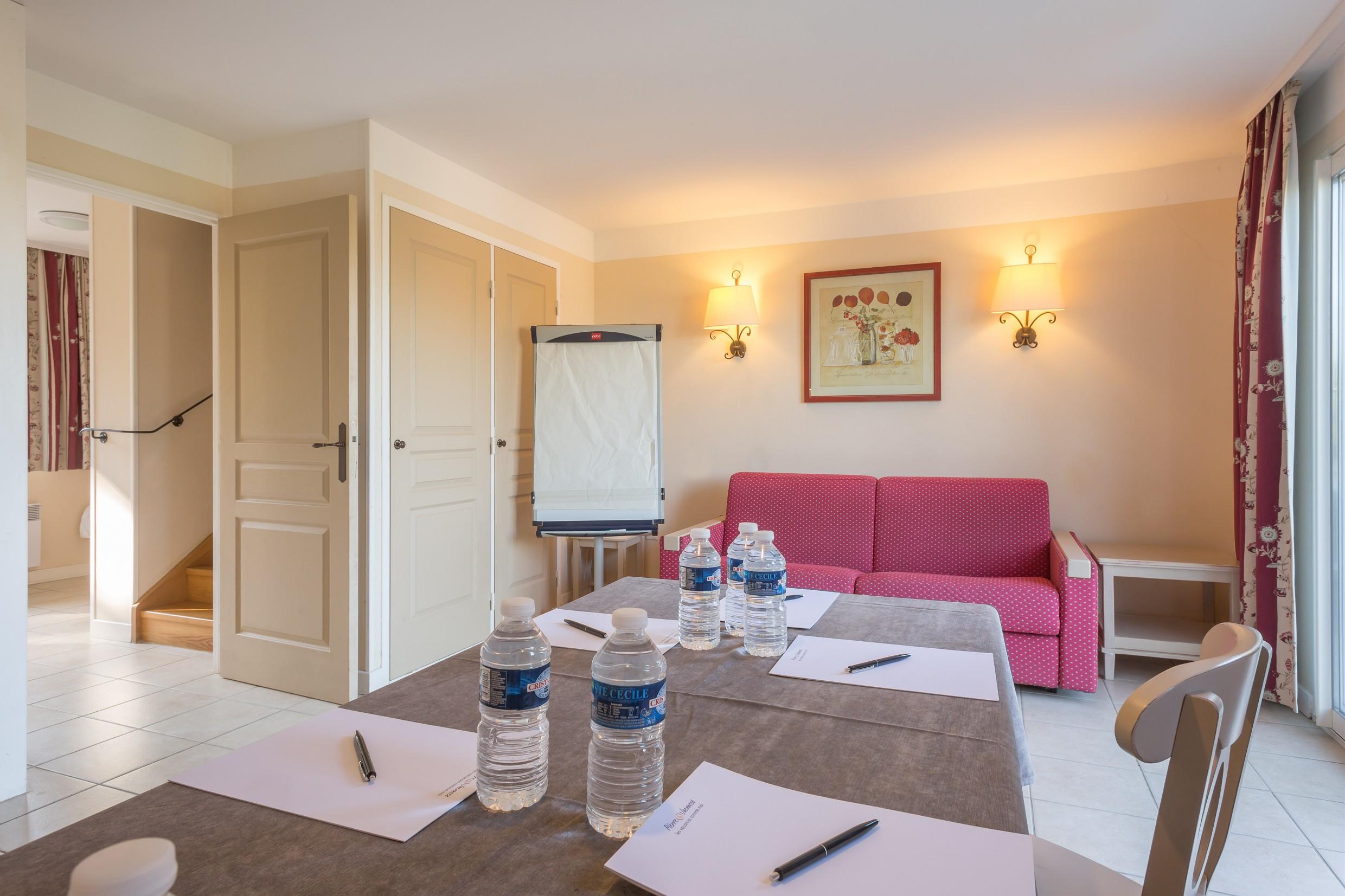 Sowell Hotels Ardeche Grospierres Zewnętrze zdjęcie