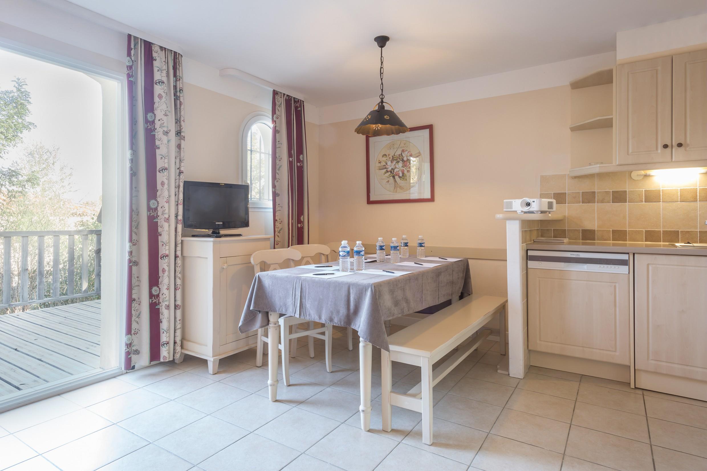 Sowell Hotels Ardeche Grospierres Zewnętrze zdjęcie